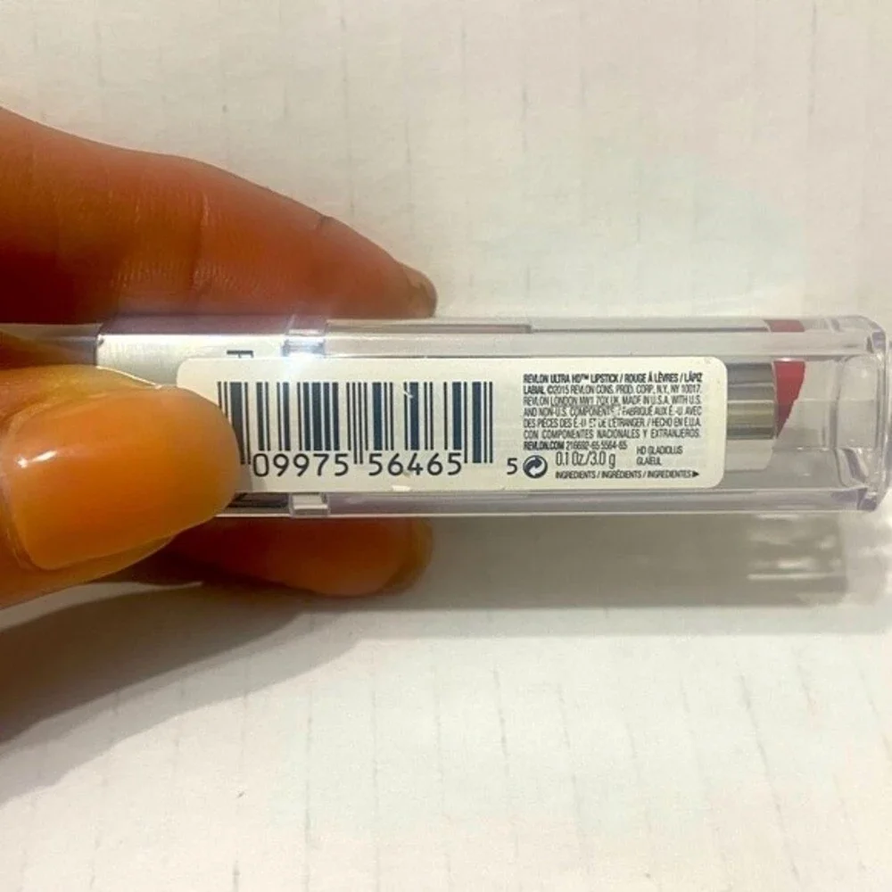 REVLON ULTRA HD LIPSTICK - GLADIOLUS